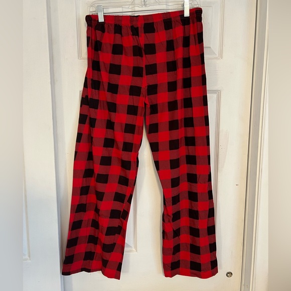 Women’s Plaid Christmas Pajama Pants - Picture 2 of 5